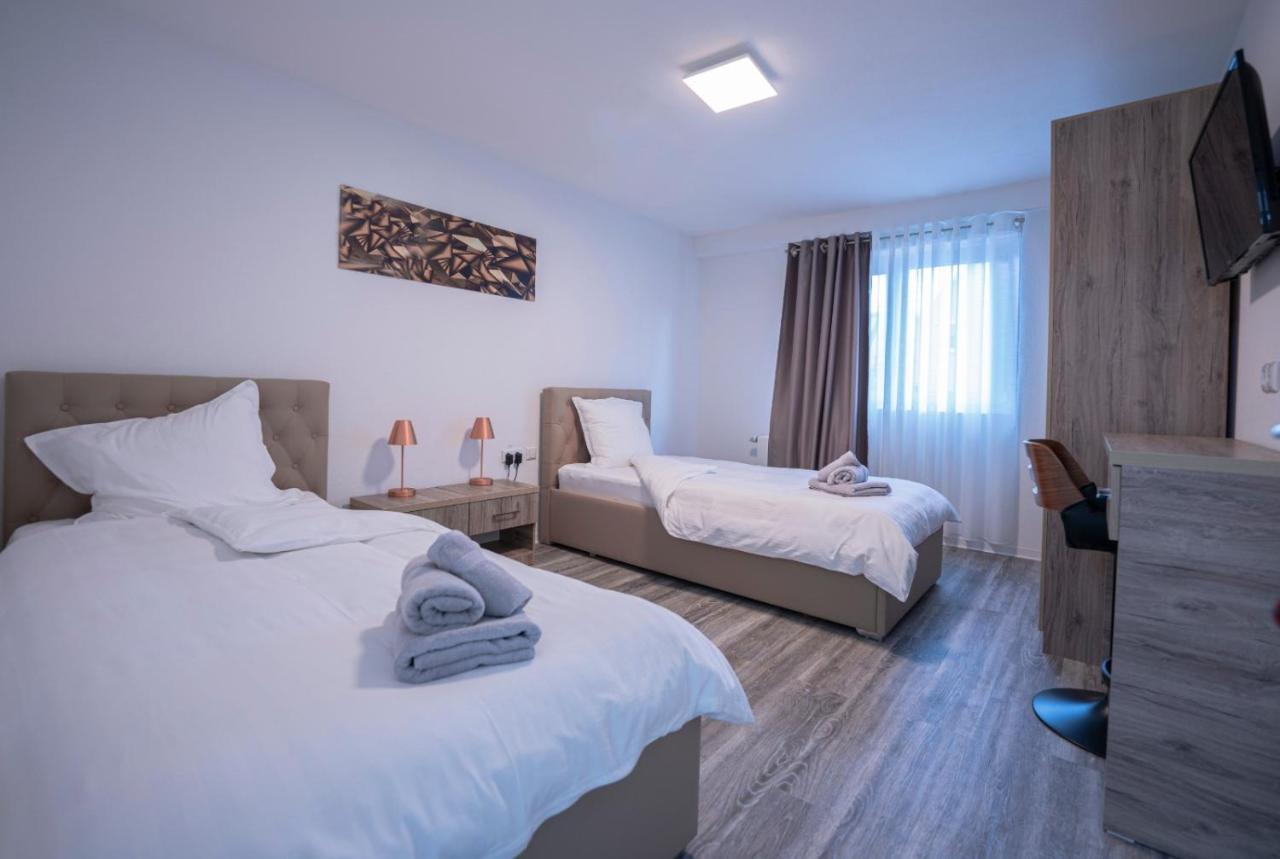 Village Bistro & Bar Fremdenzimmer Dettingen an der Erms Εξωτερικό φωτογραφία