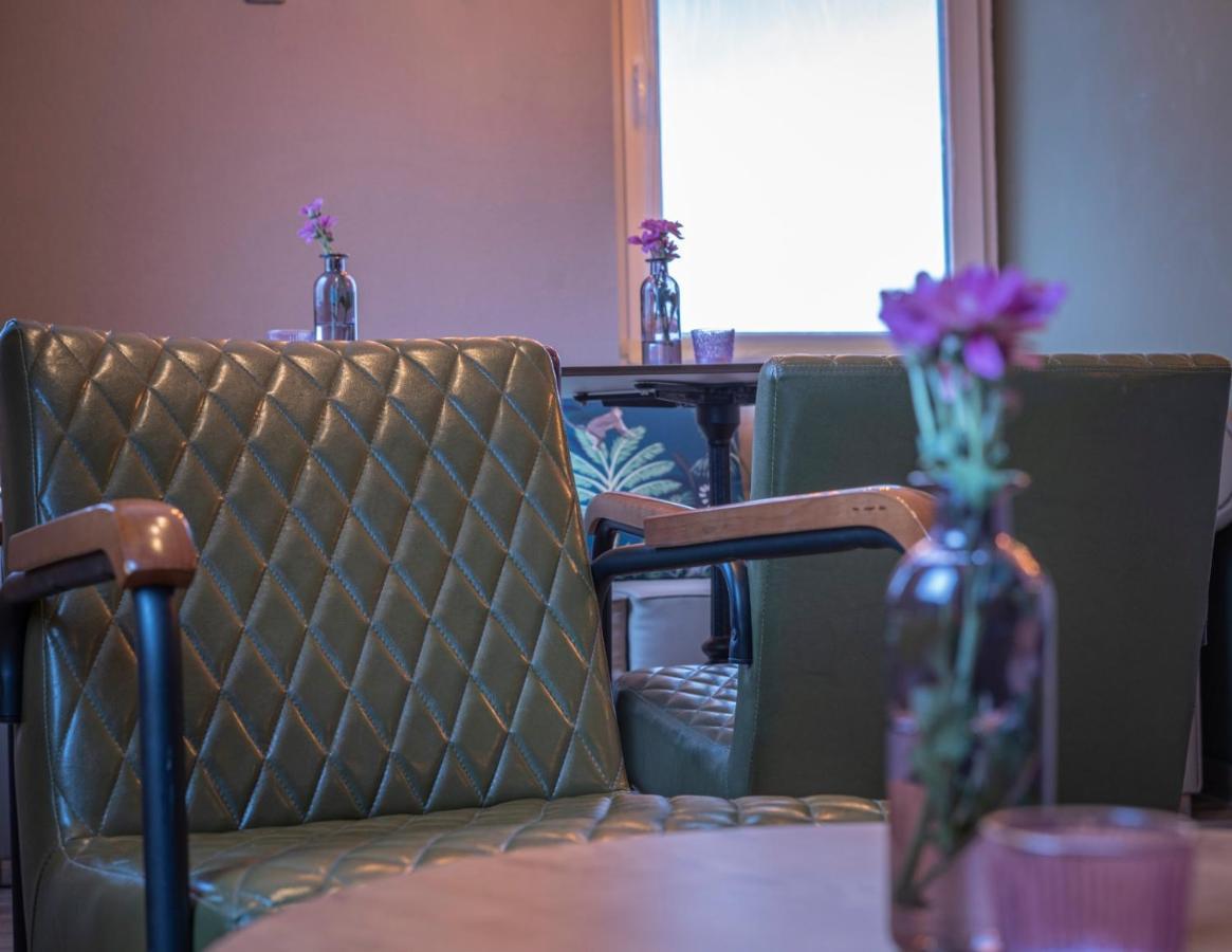 Village Bistro & Bar Fremdenzimmer Dettingen an der Erms Εξωτερικό φωτογραφία