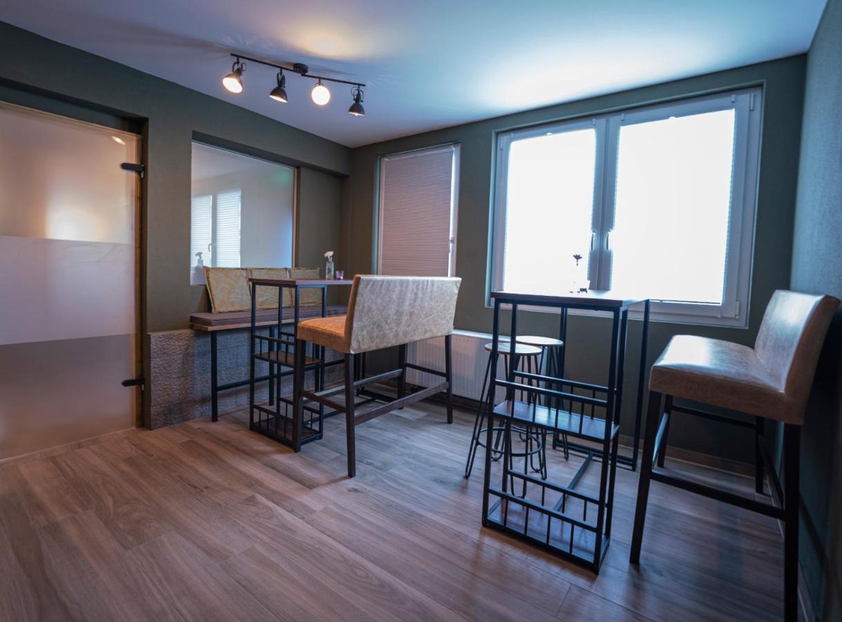 Village Bistro & Bar Fremdenzimmer Dettingen an der Erms Εξωτερικό φωτογραφία